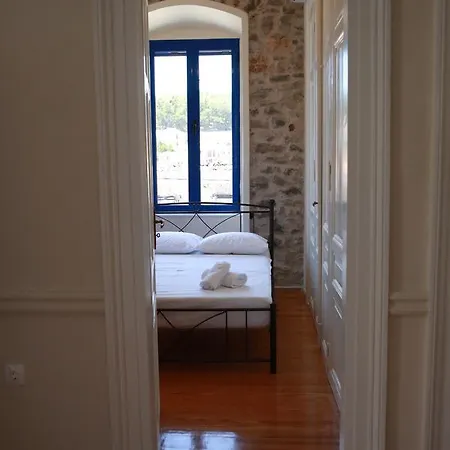 度假居 Traditional Stone House At Porto Heli Area *